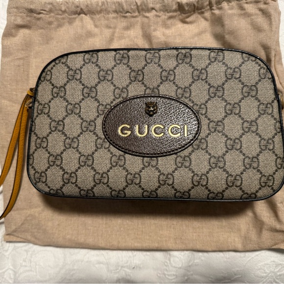 2022 Gucci Neo Vintage GG Supreme Messenger Bag with original box & dust bag - Picture 4 of 9